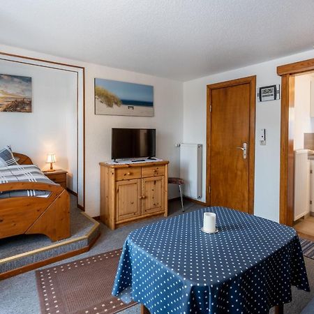 Ferienwohnung Von Postel Busumer Deichhausen Bagian luar foto